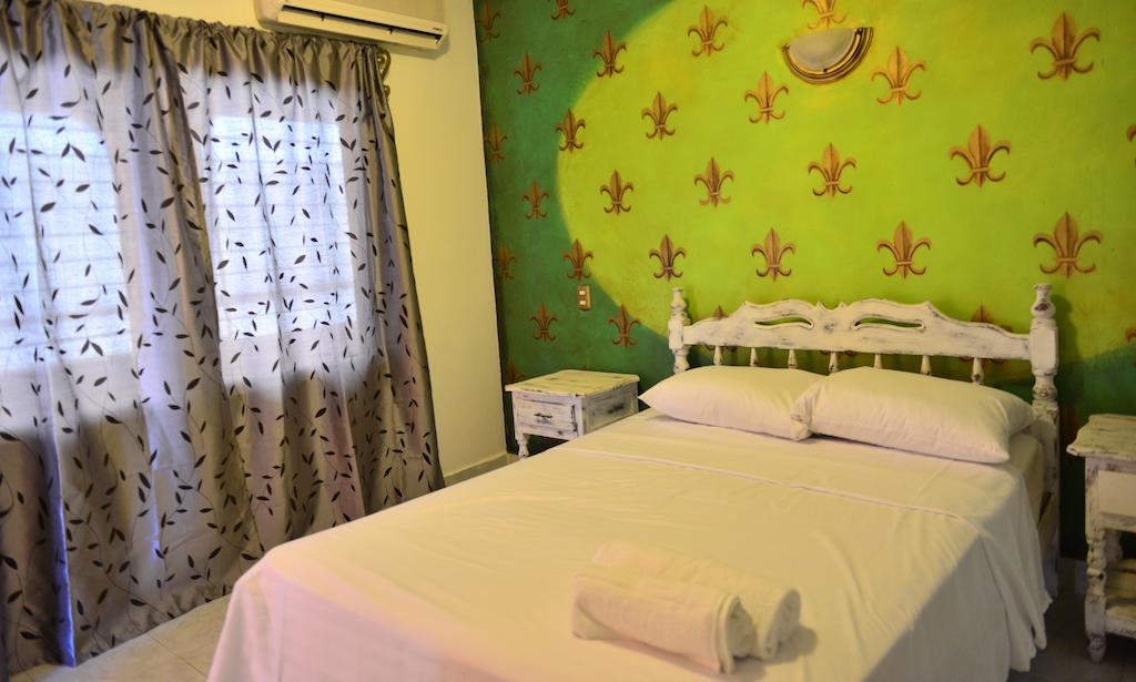 D'Margo Hotel Playa del Carmen Szoba fotó